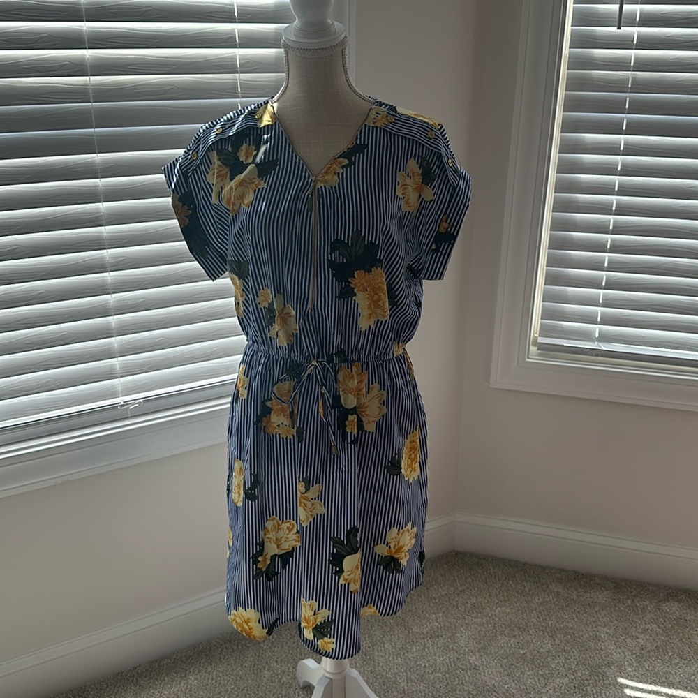 NEVERWORN woman’s dress